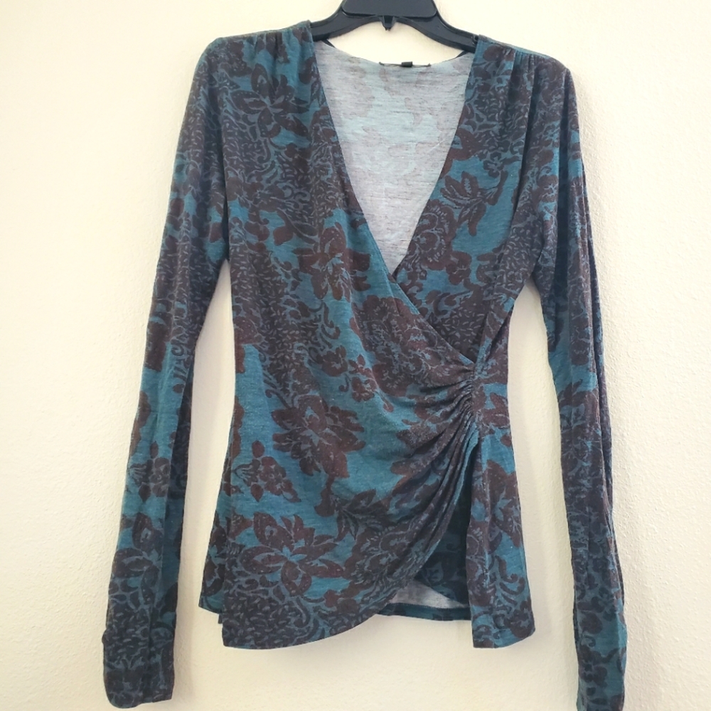 EUC Karen Kane Ruched V-Neck Floral Top Longsleeve Teal Blue & Black Size M
